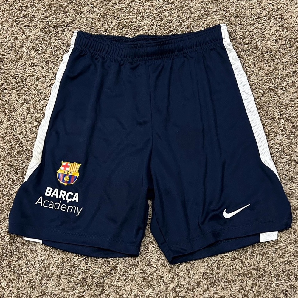 Nike Barça Youth Soccer Shorts (YXL)
